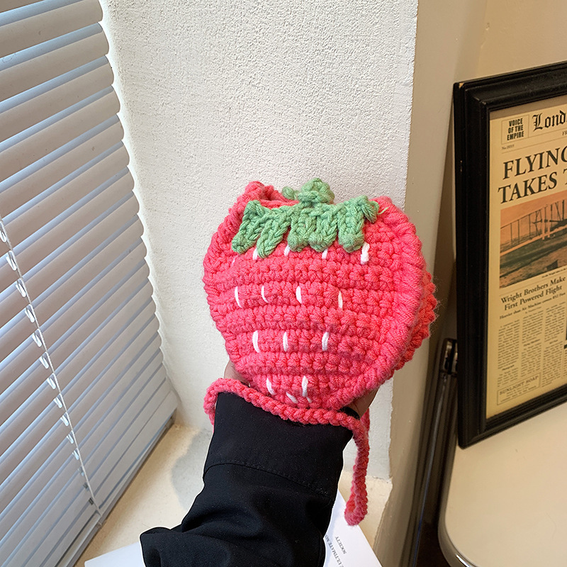 Cute strawberry crossbody bag handmade crochet bag casual mini shoulder bag designer bag women s leisure shoulder bag handbag