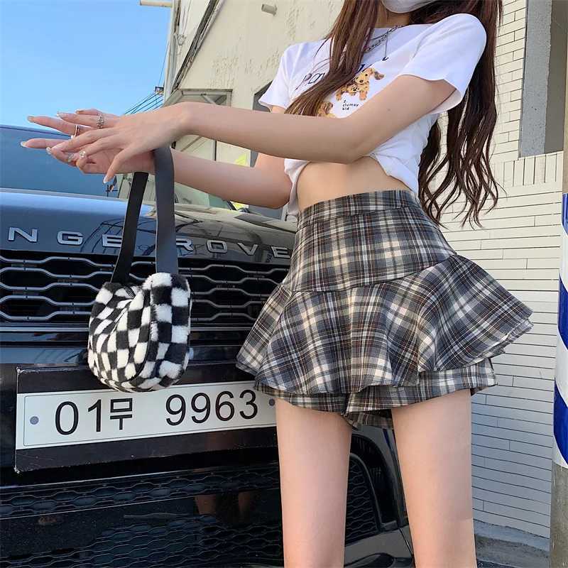 Tiered Mini Skirt Y2K High Waist Tartan Ruffled Plaid Skirt Skort Women Aesthetic Outfit R250728