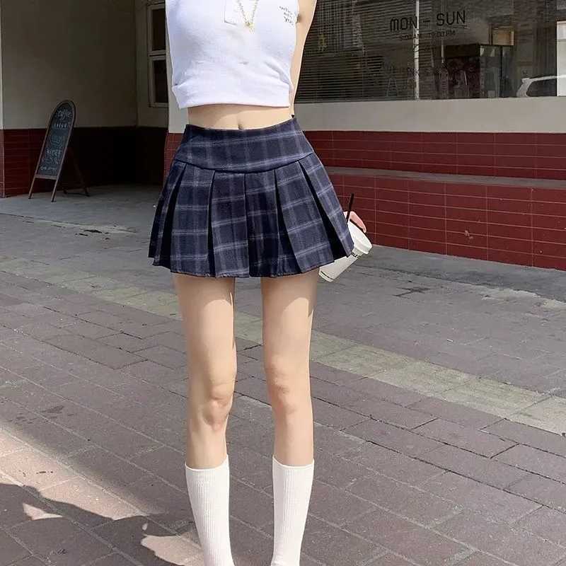 Vintage Blue Plaid Pleated Skirt Women Japanese Style School Students A-Line Jk Skirts Girl Preppy Style Inner Shorts Mini Skirt R250715