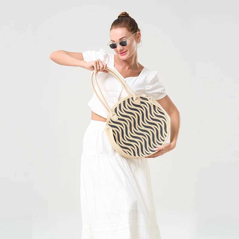 1Pc Shoulder Bag Wave Printed able New Grass Woven Bag Womens able Casual Versatile Summer Woven Crossbody Bag