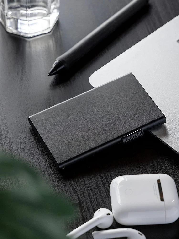 YAT Minimalist Card Bag Aluminum Ultra Thin Automatic Pop up Credit Card Clip Portable for Men and Women 250708