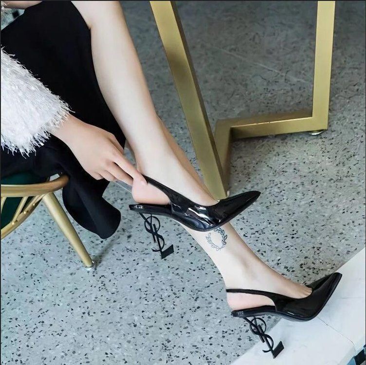 Designer Heels Designer Shoes Luxury Women's Banquet Formal Shoes Multi Selection Summer Sandals Hot Women's Pointed Toe Stiletto Heels Sexy