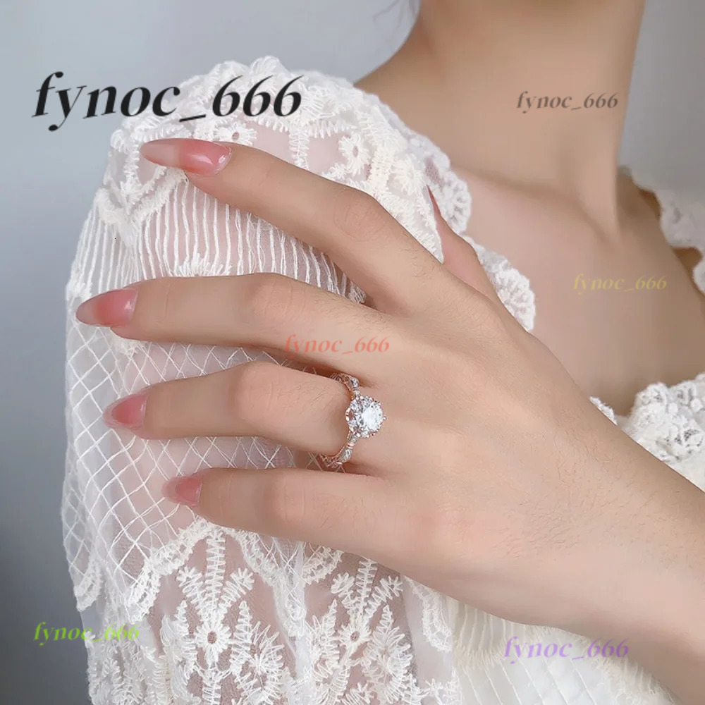 925 Sterling Silver Round Cut Solitare 1CT Moissanite Engagement Ring for Women Luxury Wedding Band Promise Rings