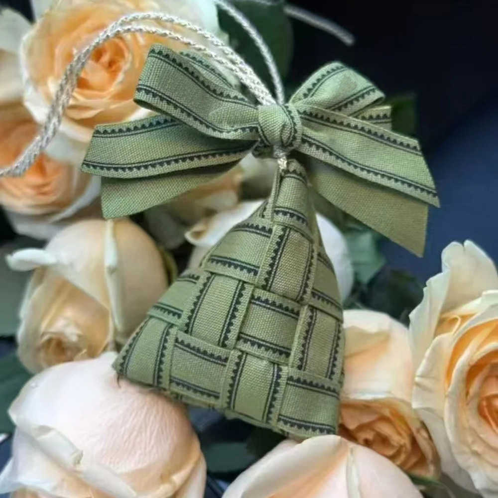 Stylish Bag Charm Keychain for Women Decorative Key Ring for Purses and Handbags L250928IBWF