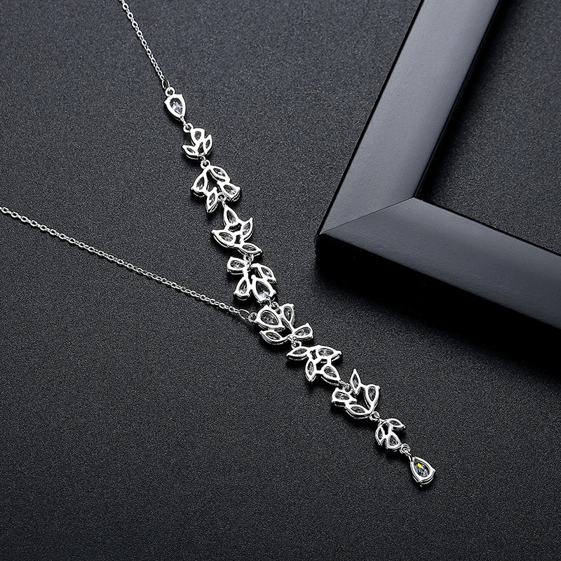 LUOTEEMI CZ Long Drop Pendant Necklace for women High quality fashion elegant shiny clavicle chain party jewelry 250711