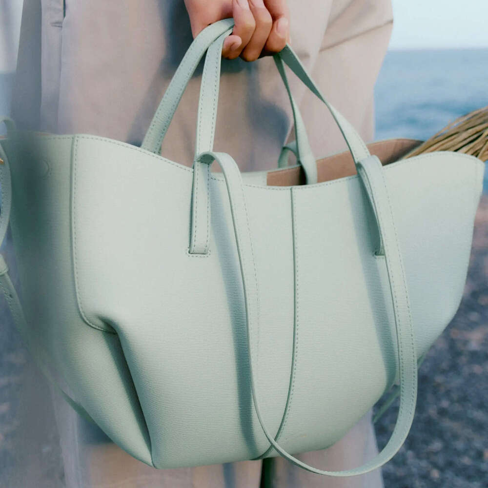 Cyme Tote Genuine Leather Shoulder Underarm Niche Design Bucket Large Capacity Commuter Women's Bag