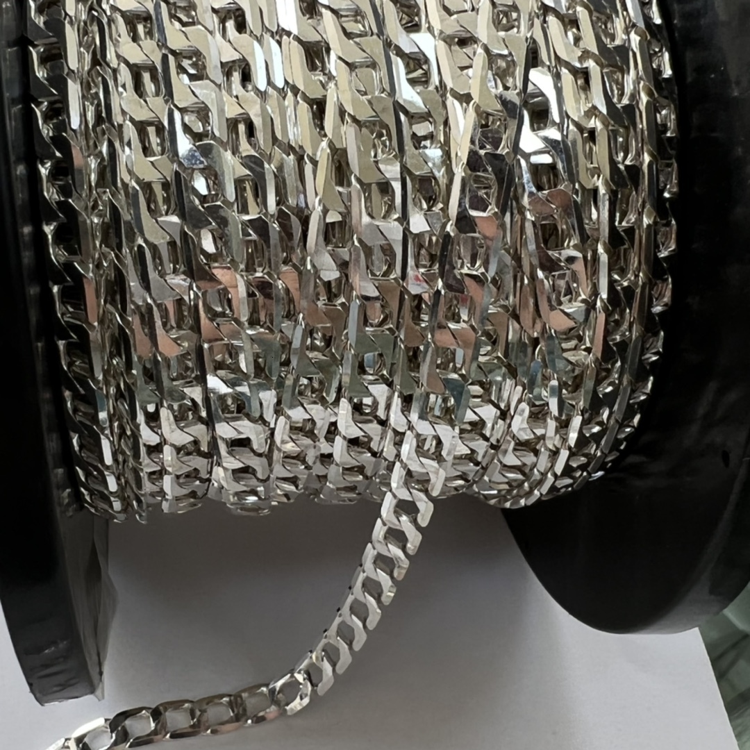 Luxury Jewelry Designer Jewelry S925 Sterling Silver 6mm Sideways Figaro Chain Cross-border European And American Necklace Semi-finished Chain Manufac