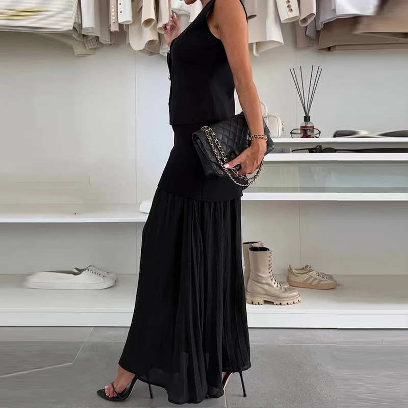 Temperament Buttoned V-Neck Vest Tops Long Skirts Party Club Suit Women Elegant Patchwork Slim Two-piece Knitted Dresses Set 250714