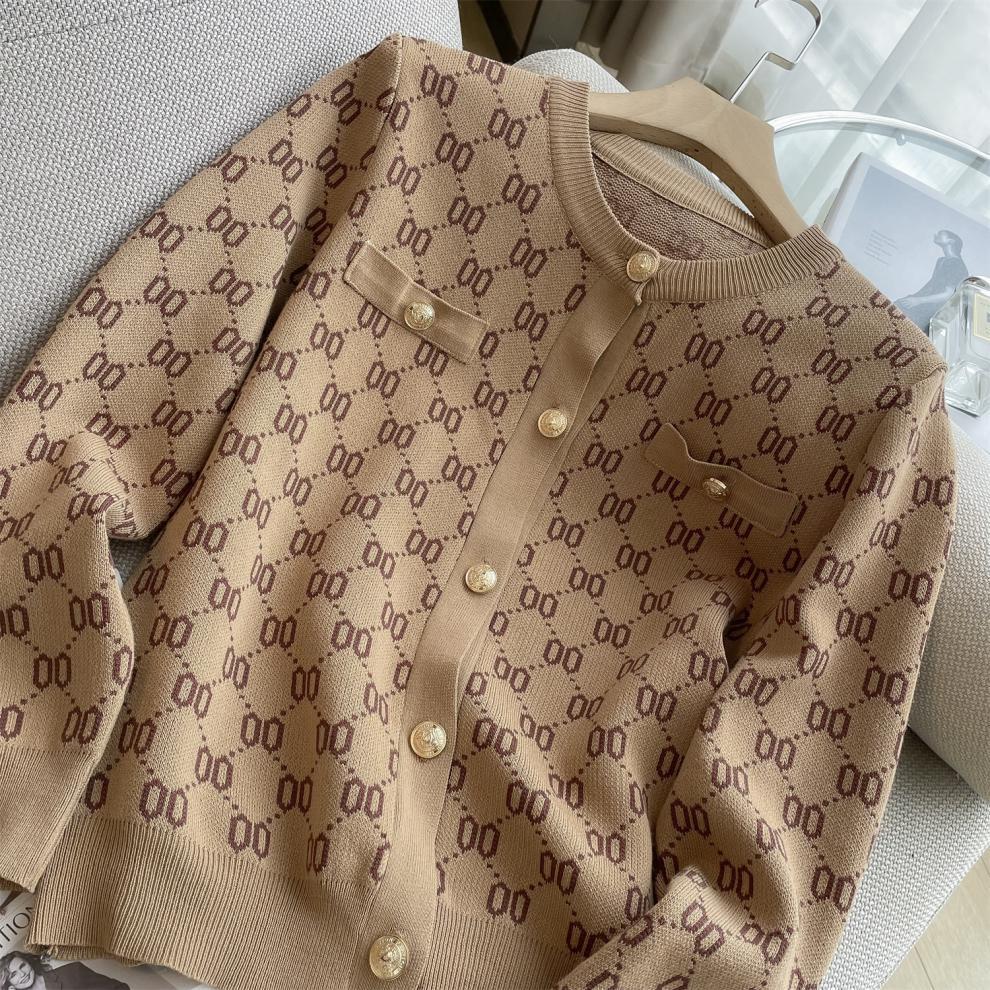 Autumn and Winter New Nesign Slim Fit Warm Comfortable Ladies Knit Cardigan Versatile Chic Cropped coat Free Shipping Beige Free Shipping