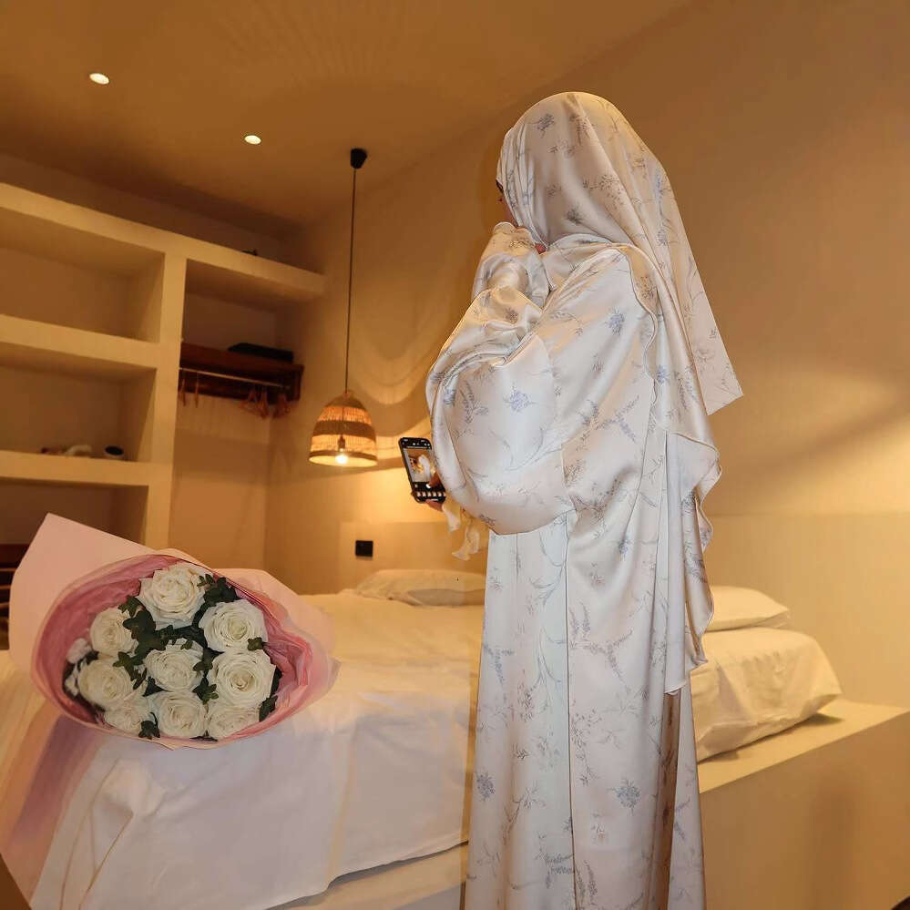 Spring New Women's Printed Midi Skirt Robe Elegant Commuter Fashion Set B5