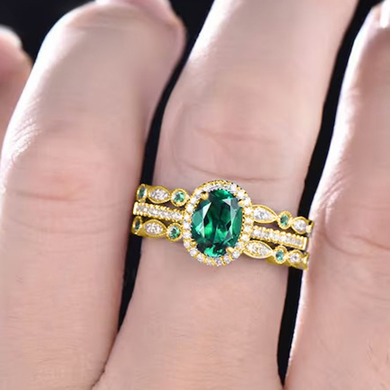 2025 Choucong 3pcs Ins Top Sell Elegant Vintage Jewelry 10KT White Rose Gold Fill Oval Cut Emerald CZ Diamond Party Promise Gorgeous Women Bridal Ring