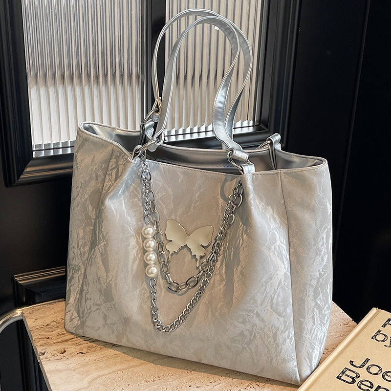 Women s Commuter Bag Large Capacity Summer New Silver Women s Handbag leisure Designer Bag Women s Shoulder Bag Crossbody Bag