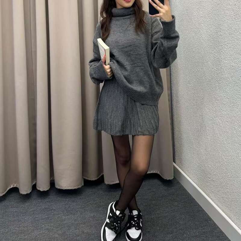 Autumn Winter New Women's Sweater High Neck Long Sleeve Fashion Casual Pleated Short Skirt Set B5