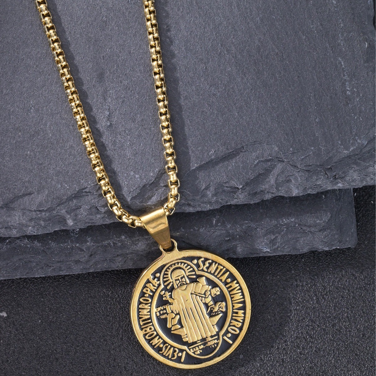 Luxury Jewelry Designer Jewelry European And American Fashion Cross-border Religious Stainless Steel Pendant Necklace 60cm Jewelry Catholic Jesus Chri