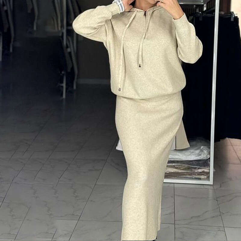 Knitted Sweater Women's Autumn New Hooded Sweatshirt Fashion Casual Skirt Set B5