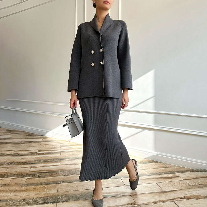 Spring New Women's Solid Color Long Sleeve Button Jacket And Skirt Fashion Set B5