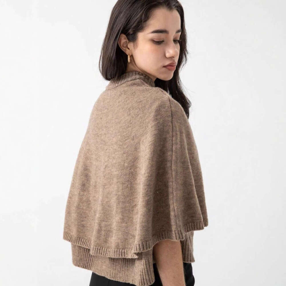 TRAFZA Early Spring And Autumn New Style Women's Fashion Casual Round Neck Knitted Shawl Short Coat B5