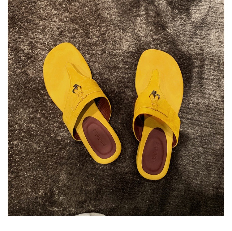 2025 new hot free shipping Suede Tassel Flip Flops Holiday Beach Sandals for Ladies