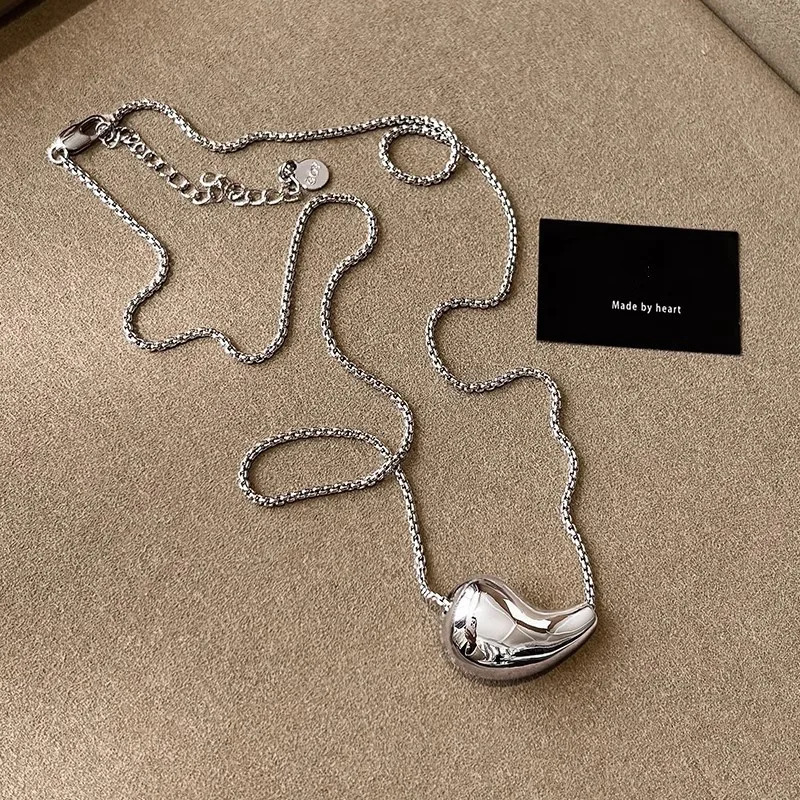 French Minimalist Water Droplet Pendant Necklace for Women Niche Vintage Fashion OL All-match Banquet Collarbone Chain 250711