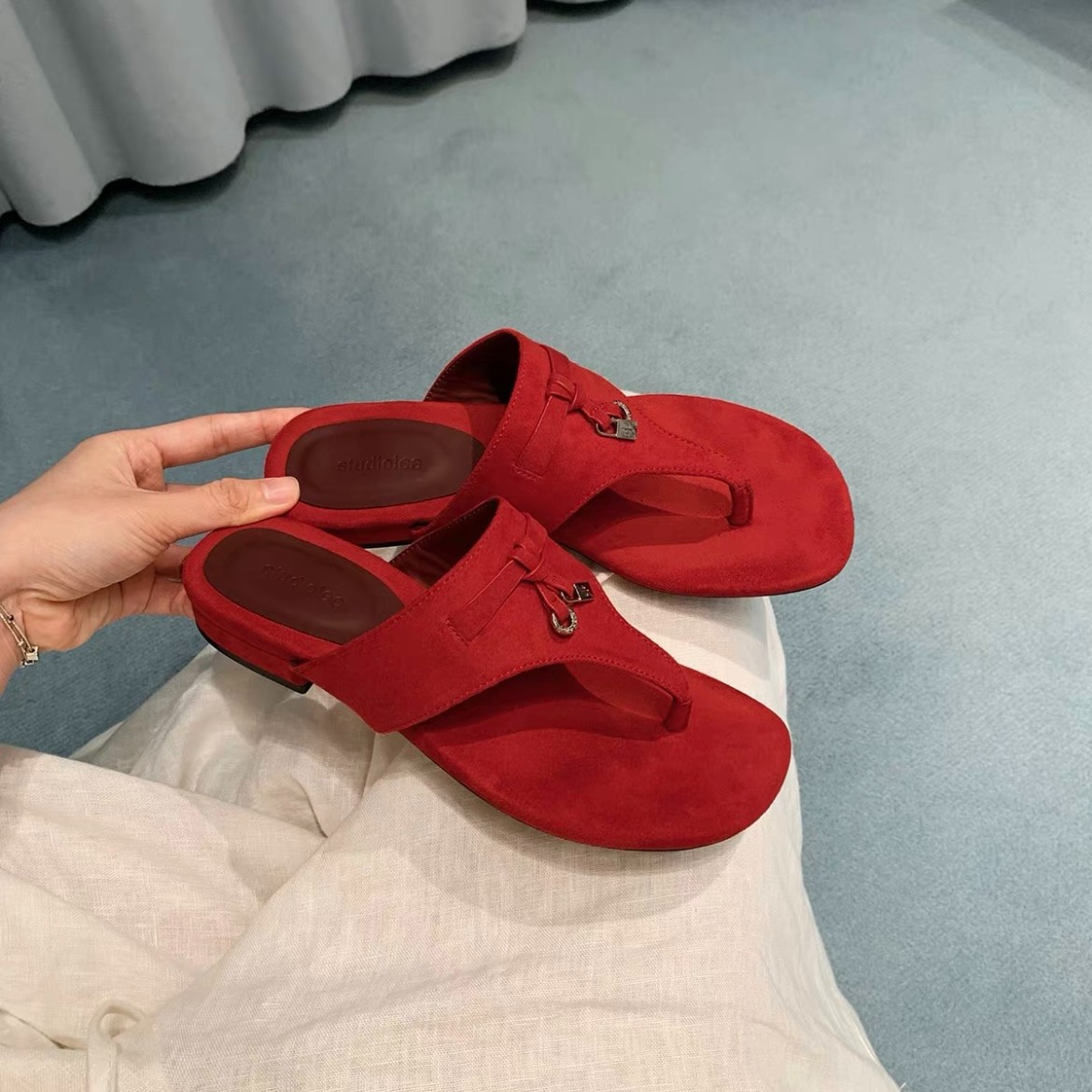 2025 new hot free shipping Suede Tassel Flip Flops Holiday Beach Sandals for Ladies