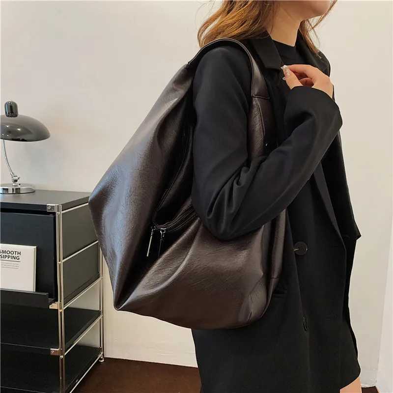 MOODS Vintage Shoulder For Women Soft PU Leather Pure Color Large Capacity Shopping Totes 2024 Handbags