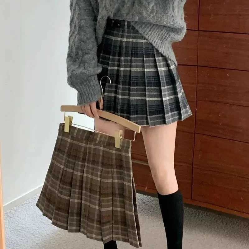 Preppy Style Plaid Pleated Skirt Women Fall Winter High Waist Woolen Mini Skirt Japanese School Uniforms Kawaii Y2K Jk Skirts R250715