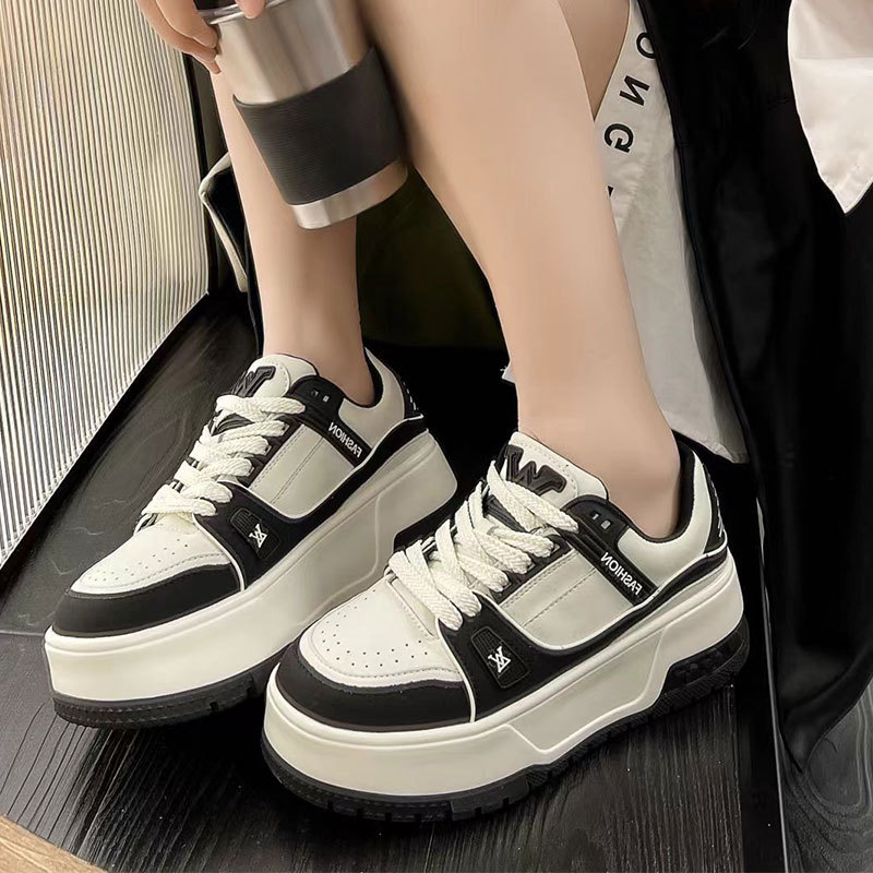 Designer Running Shoes for spring and autumn sparkling diamond Women's casual shoes thick bottom versatile sports Shoes