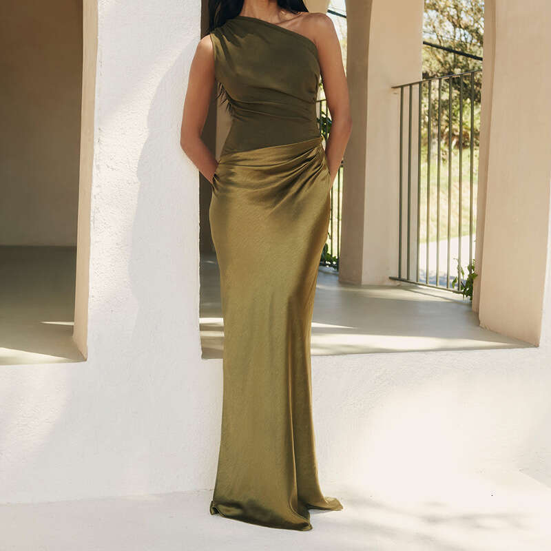 New Women's Round Neck Sleeveless Slim Fit Pure Desire Elegant Fashion Asymmetrical Neckline Dress For Women B5