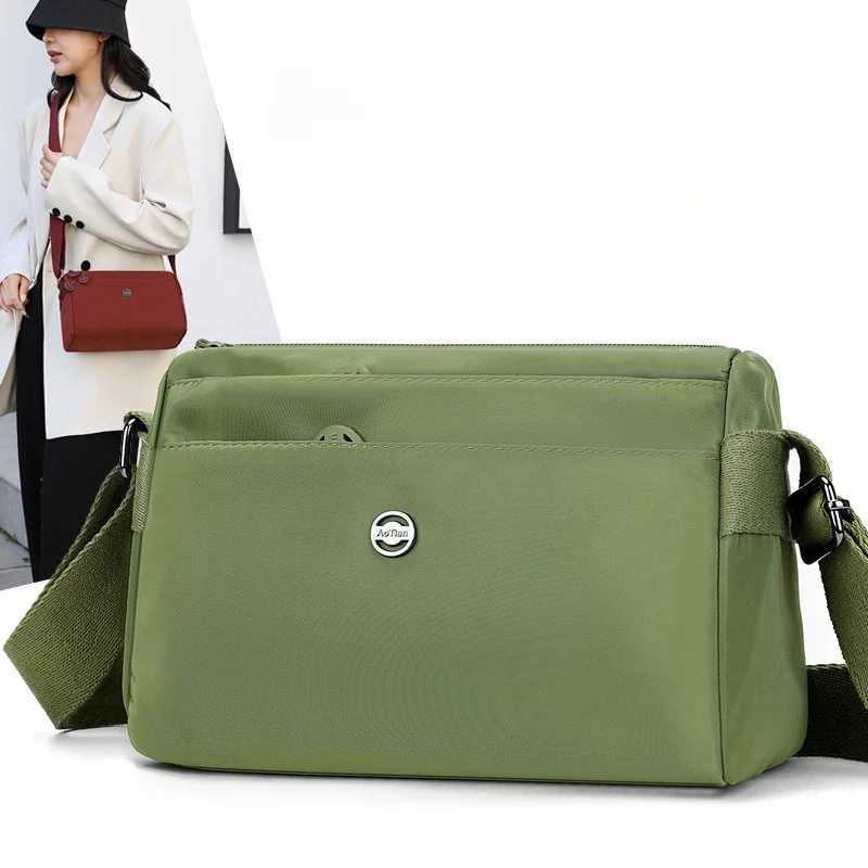 New Minimalist and able Shoulder Bag Womens Oxford Fabric Casual Crossbody Bag Multi Compartment Messenger Bag