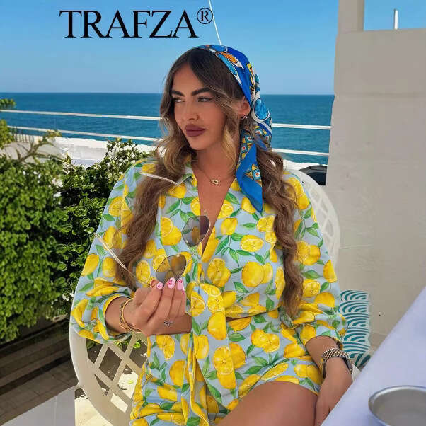 TRAFZA Women's Spring And Autumn Fashion Casual Versatile Trendy Sun Protection Printed Shirt Set B5