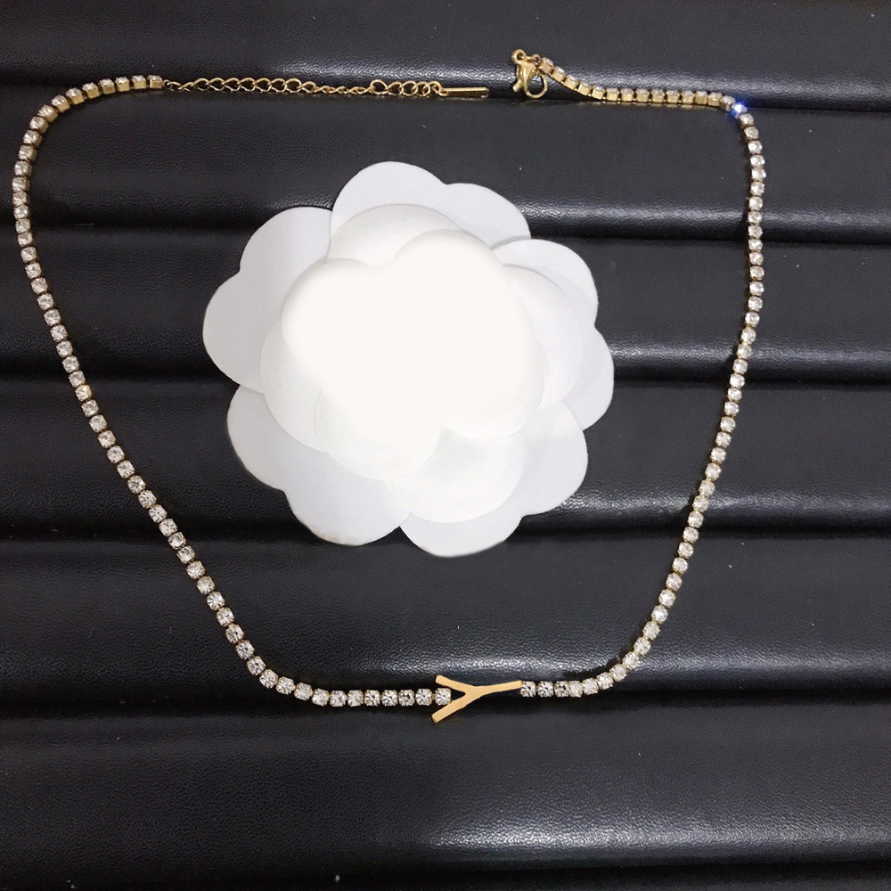 Womens Crystal Letter Necklaces Gold Silver Stainless Steel Geometry Pendant Necklace for Women Fashionable Jewelry Gift Ideal for Any Occasion