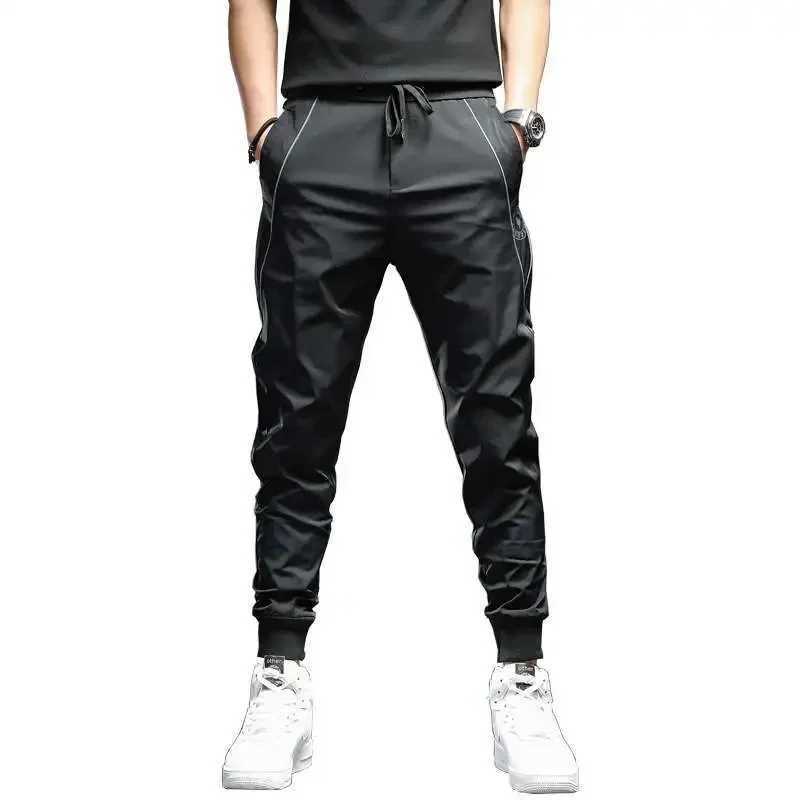 Fashion Summer Lightweight Mens Luxury Designer Pants Casual with Slim Fit and Letter Printed Black Trousers Jogger Pants Men W250715