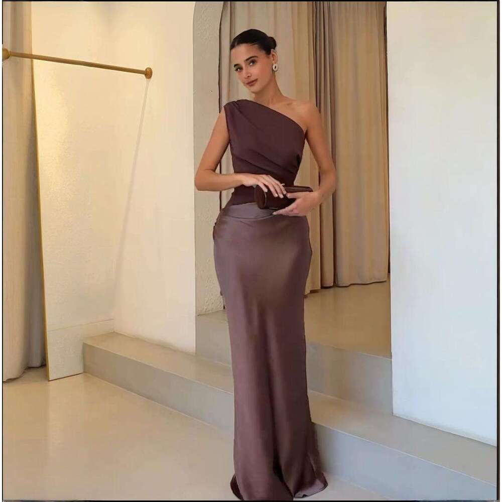 New Women's Round Neck Sleeveless Slim Fit Pure Desire Elegant Fashion Asymmetrical Neckline Dress For Women B5