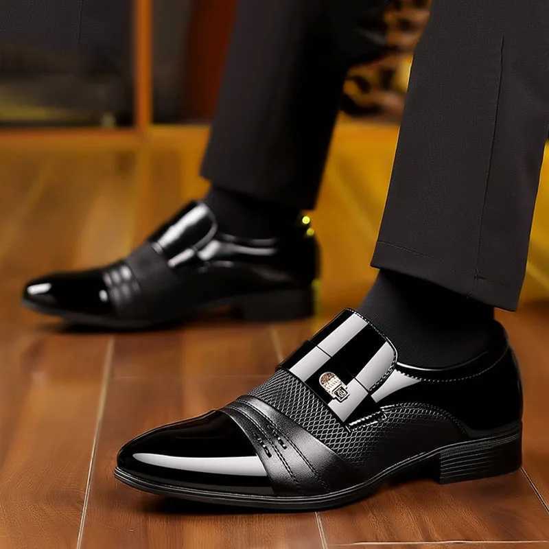 Vintage Mens Leather Shoes Luxury Brand Pointed Business Dress Work Shoes Wedding Shoes for Men Formal Shoes Men Plus Size Y250715