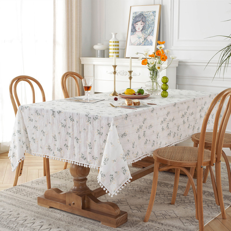 Luxurious and high - end tablecloth with floral patterns tassels washable Customizable for dining table decoration