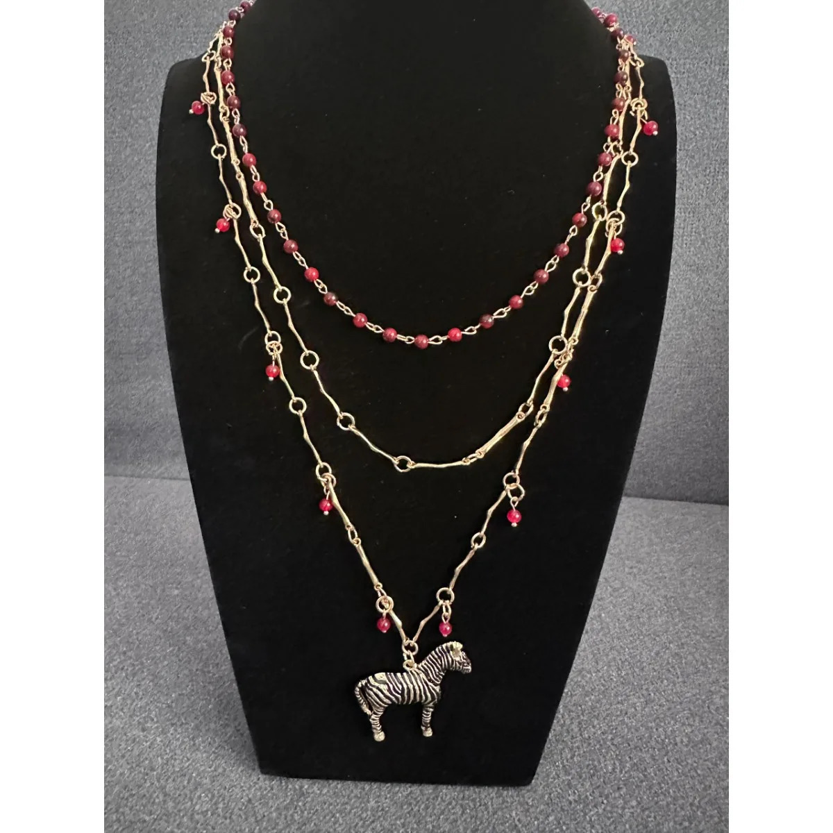 Trendy and Luxurious with Multiple Layers of Stacked Bead Chains Alloy Animal Zebra Pendant Necklace and Accessories 250711