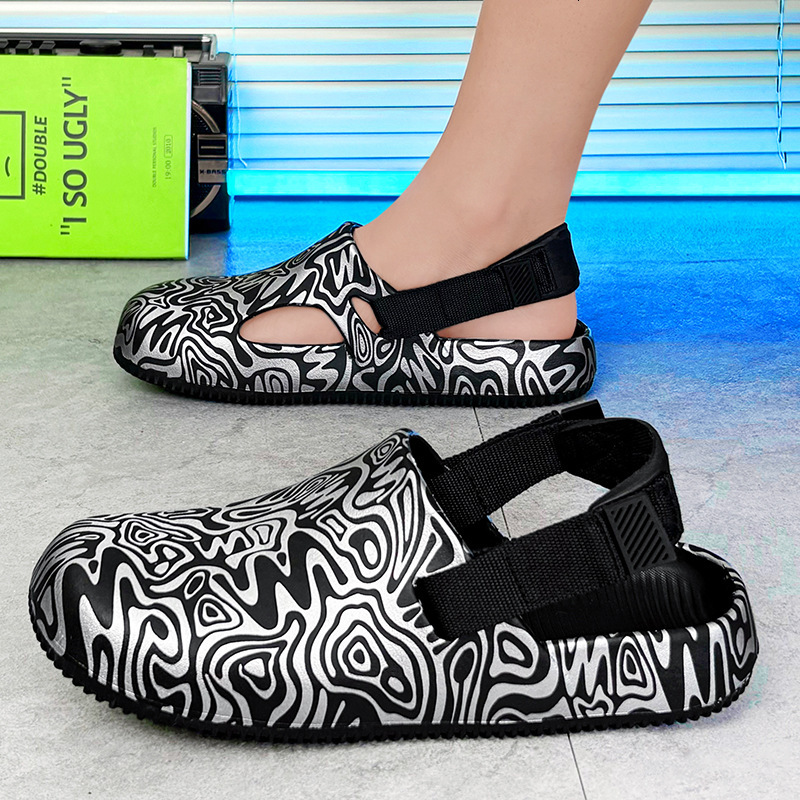 2025 Summer Style Closed-toe Sandals Famous Designer Clogs Cross-border Camouflage Designer EVA Cushioned Outdoor Thick-soled Closed-toe Couple Style 