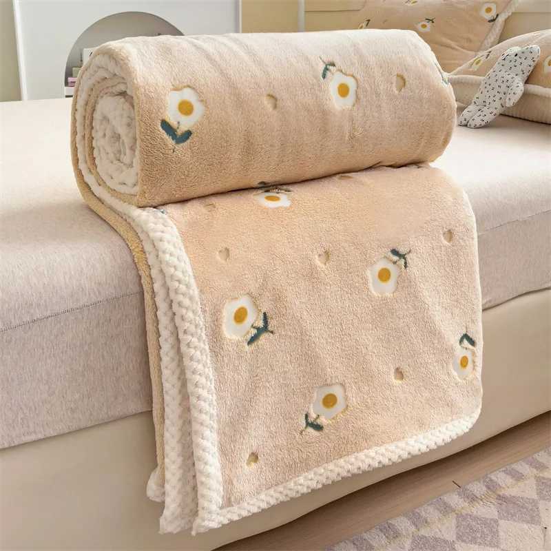 Floral Print Flannel Baby Blanket Bedding Soft Kids Nap Cover Air Conditioning Blankets Summer Thin Quilt Sofa Shawl L250715ELT7