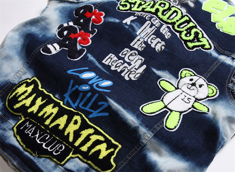 Embroidery Graffiti Denim Vests Mens Punk Denim Waistcoat Sleeveless Outerwear Youth Yashion Jeans Vests Cardigan 240826
