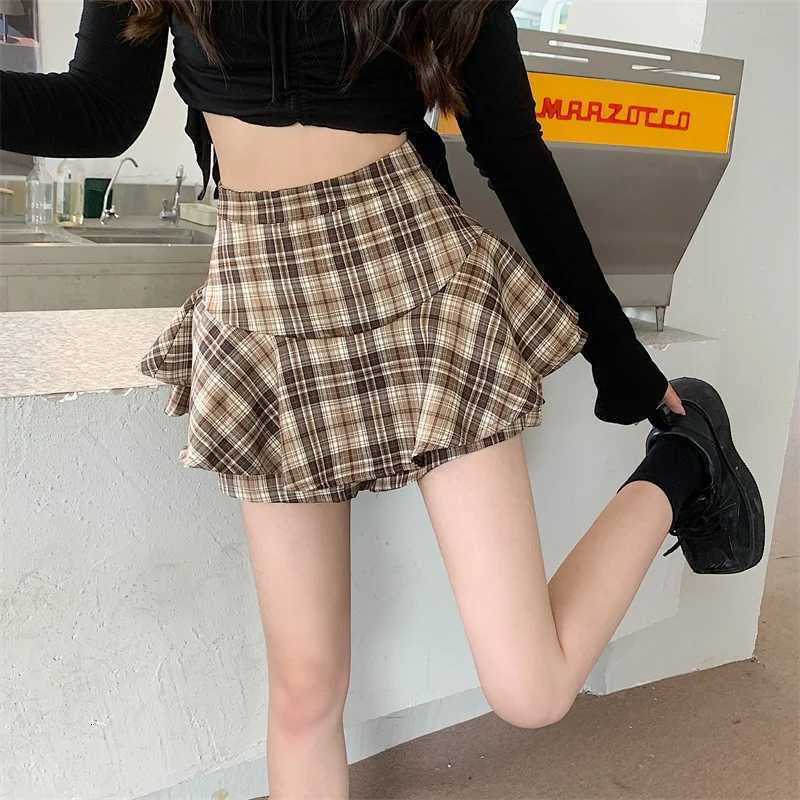 Tiered Mini Skirt Y2K High Waist Tartan Ruffled Plaid Skirt Skort Women Aesthetic Outfit R250728