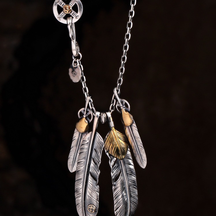 Pendant Necklaces QN Taijiao Chain Set Takahashi Goro Style Feather Necklace Women's Men's Sweater Pendants For Jewelry Man
