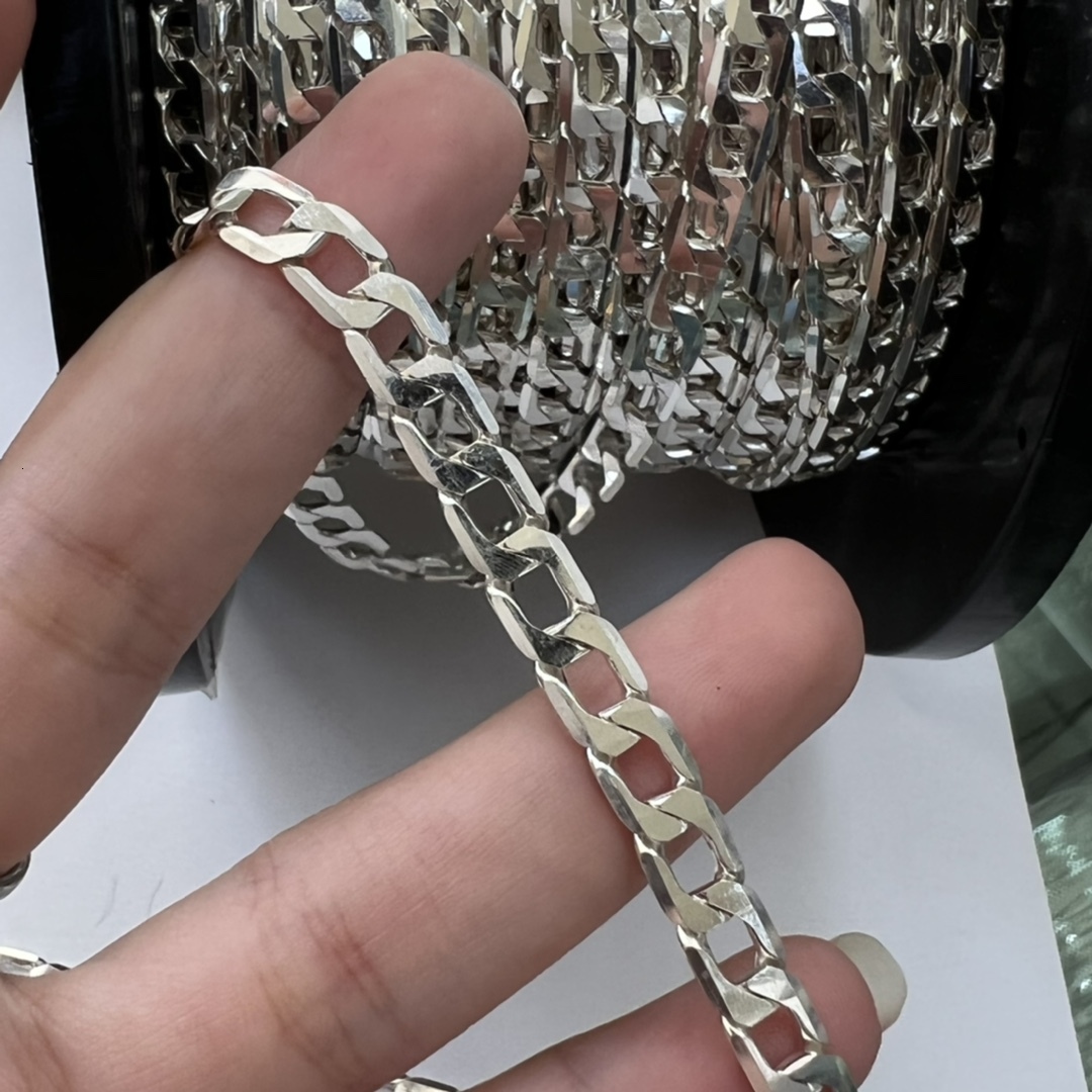 Luxury Jewelry Designer Jewelry S925 Sterling Silver 6mm Sideways Figaro Chain Cross-border European And American Necklace Semi-finished Chain Manufac