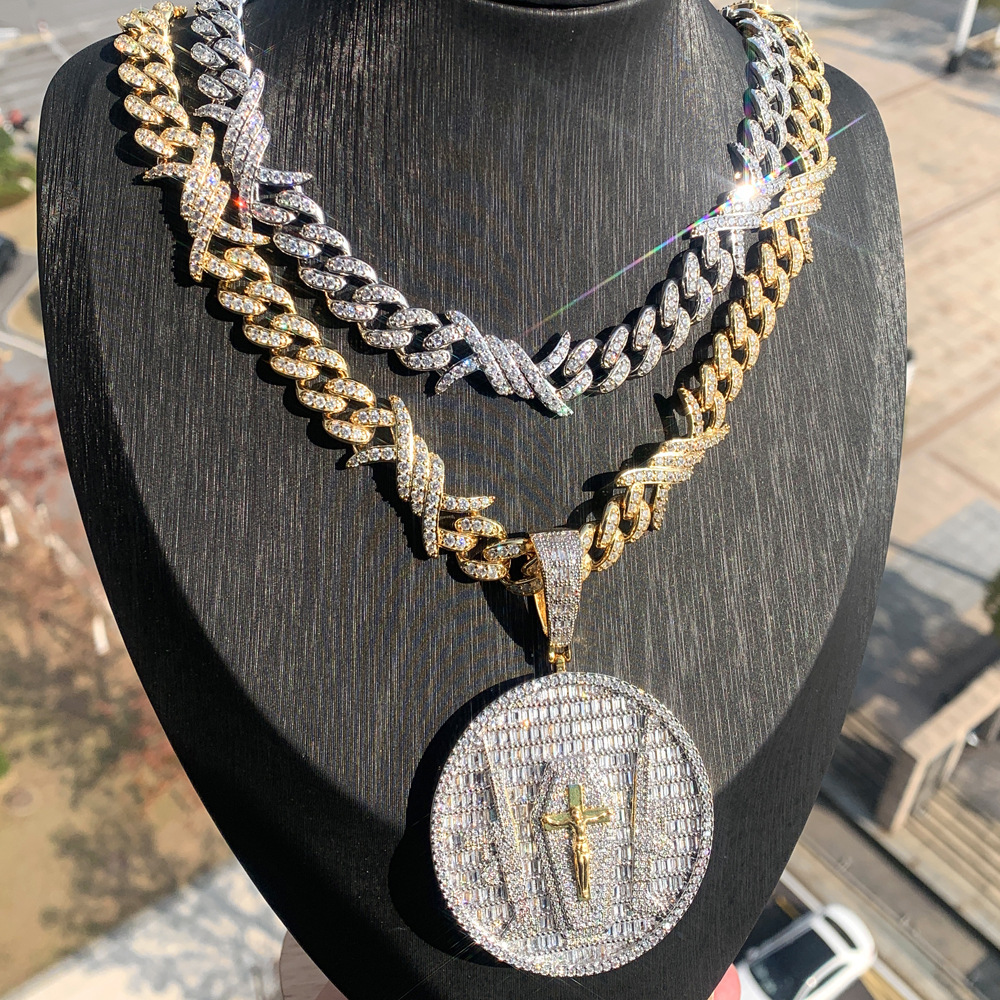 Luxury Jewelry Designer Jewelry Cross-border Palm Pendant Inlaid With AAA Zircon Exquisite Design Hip-hop Necklace Chain High-end European And 02