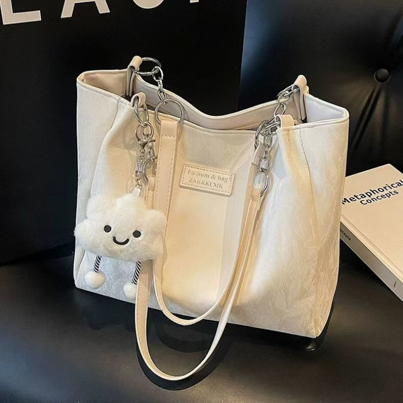 New high capacity multifunctional women s shoulder bag leisure commuting bag designer bag daily commuting women s handbag