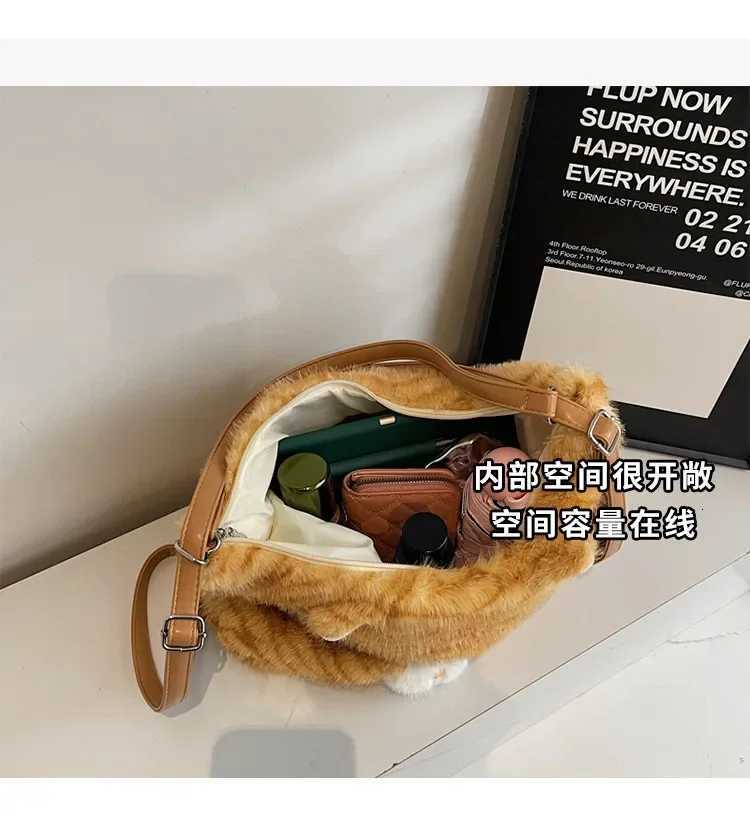 Brand Designer Faux Fur Womens Backpack Casual Bucket School Bag Travel Bag 2024 Winter New Trendy Y250719