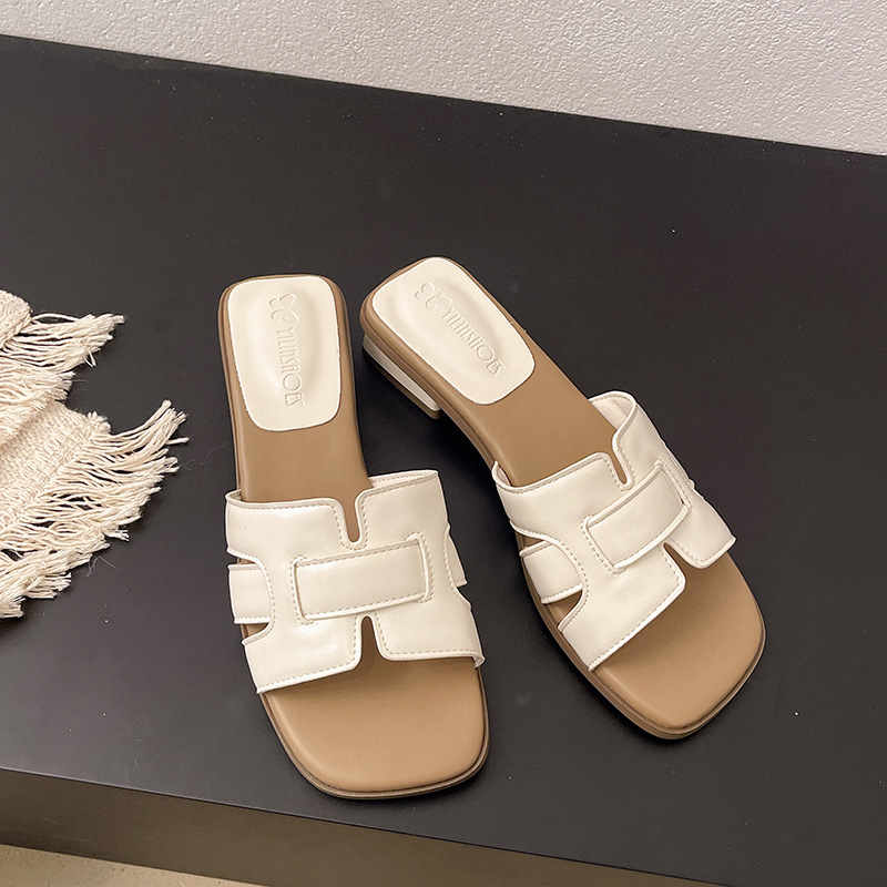 New hot free shipping summer 2025 square-toed high-heeled European and American casual and fashionable flip-flops for women