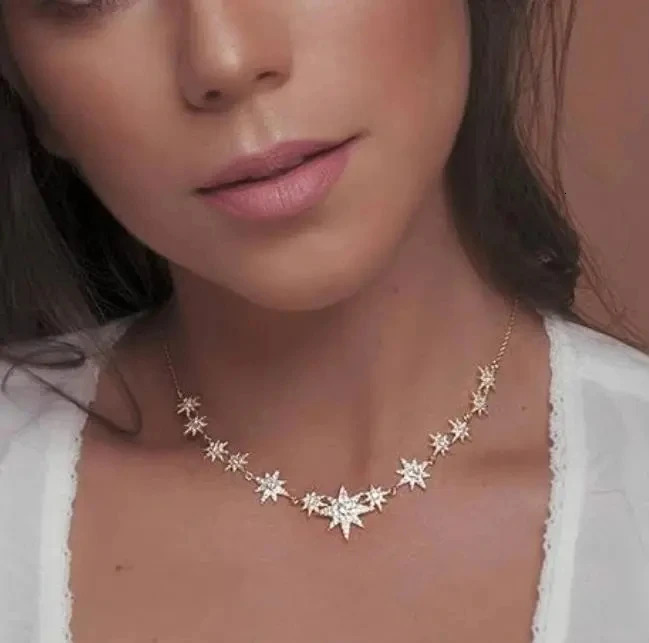 Summer Fashion Iced Out Bling Cz Star Starburst Charm Nchoker Necklaces For Women Delicate Charm Statement Jewelry Wholesale 250711