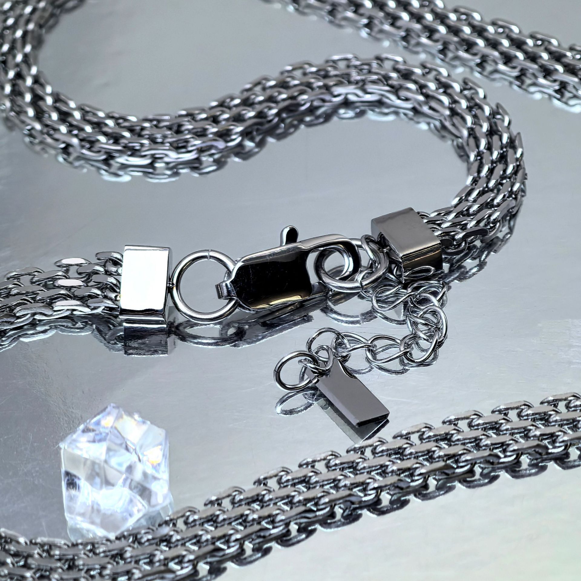 Luxury Jewelry Designer Jewelry European And American Hip-hop Titanium Steel Necklace Mesh Woven Snake Bone Chain Cross-border Chain Unisex Jewelry Cu
