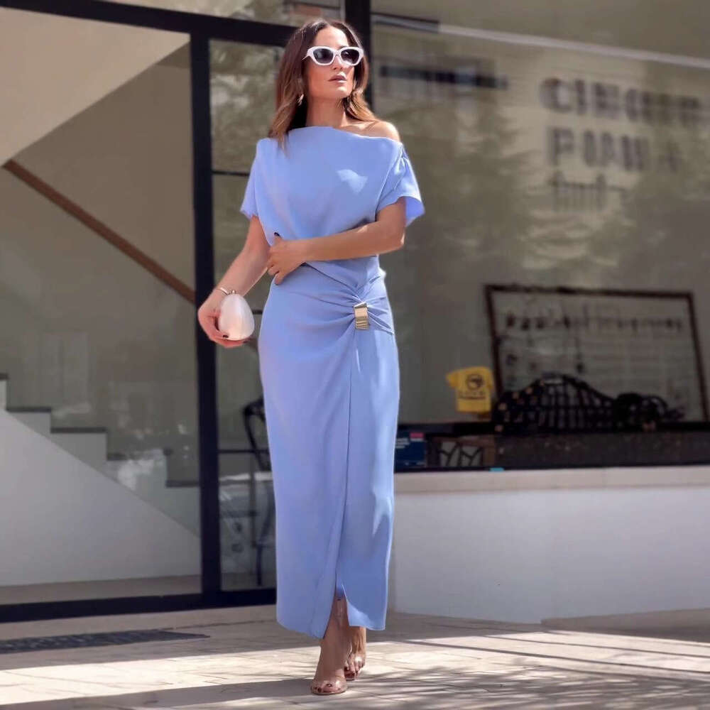 French Tea Break Niche Design High-End Light Mature Style Collarbone Exposed Waist-Cinching Long Wisteria Basket Dress For Women Summer B5