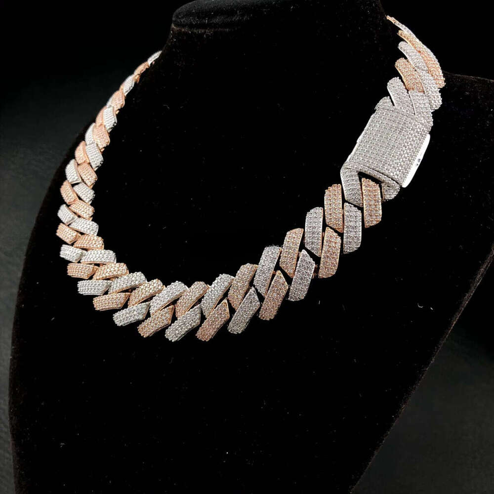 Designer necklaceTwo colors new 22mm Moissanite Dias Cuban chain ice chain chain vvs designer top jewelry necklace